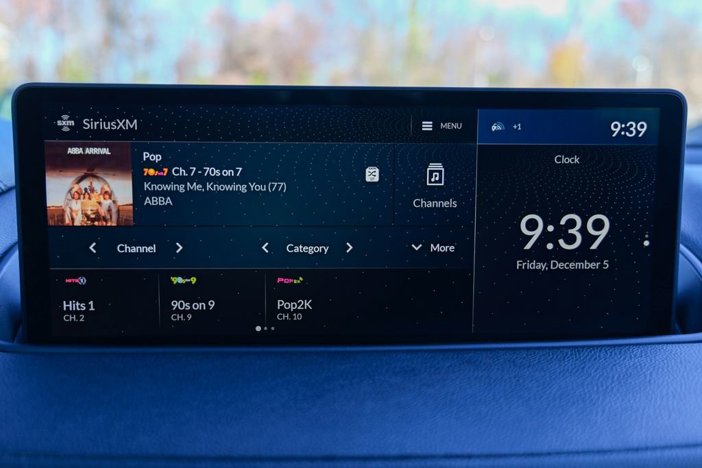 Used 2023 Acura MDX SH-AWD image 59