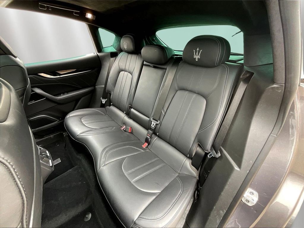 Used 2022 Maserati Levante Modena AWD/4WD image 21