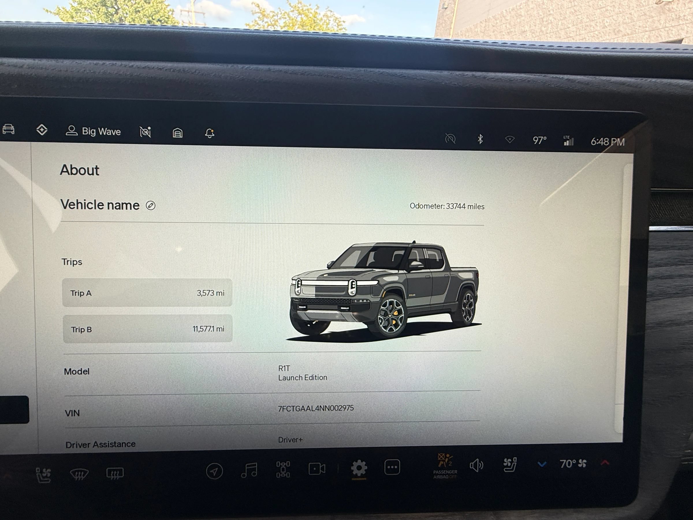 Used 2022 Rivian R1T Launch Edition AWD/4WD image 20