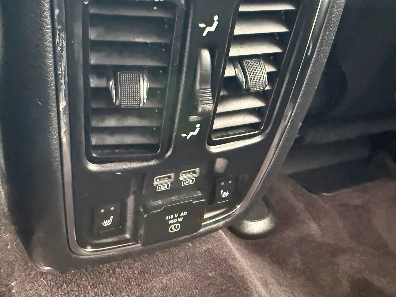 Used 2017 Jeep Grand Cherokee Overland image 14