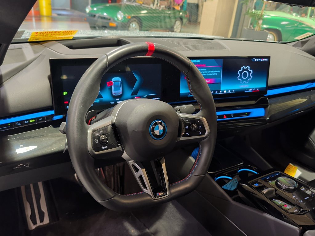 Certified 2025 BMW i5 M60 w/ Premium Package AWD/4WD image 5