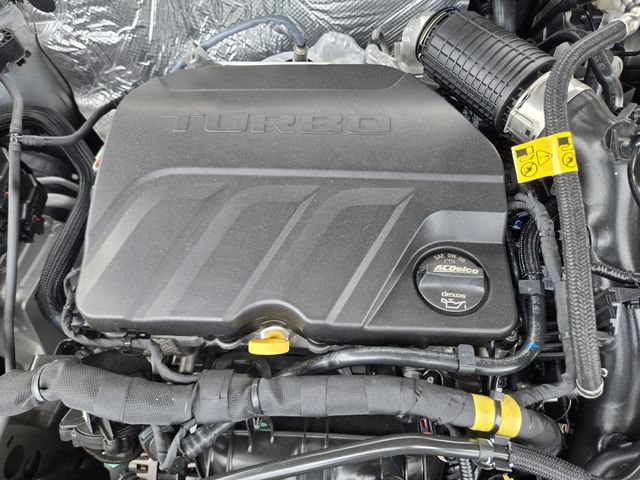 New 2026 Chevrolet Trax LT w/ Driver Confidence Package FWD image 22