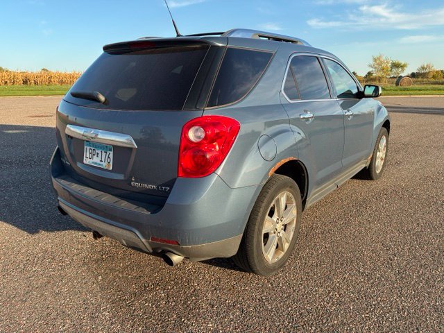 Used 2011 Chevrolet Equinox LTZ AWD/4WD image 8