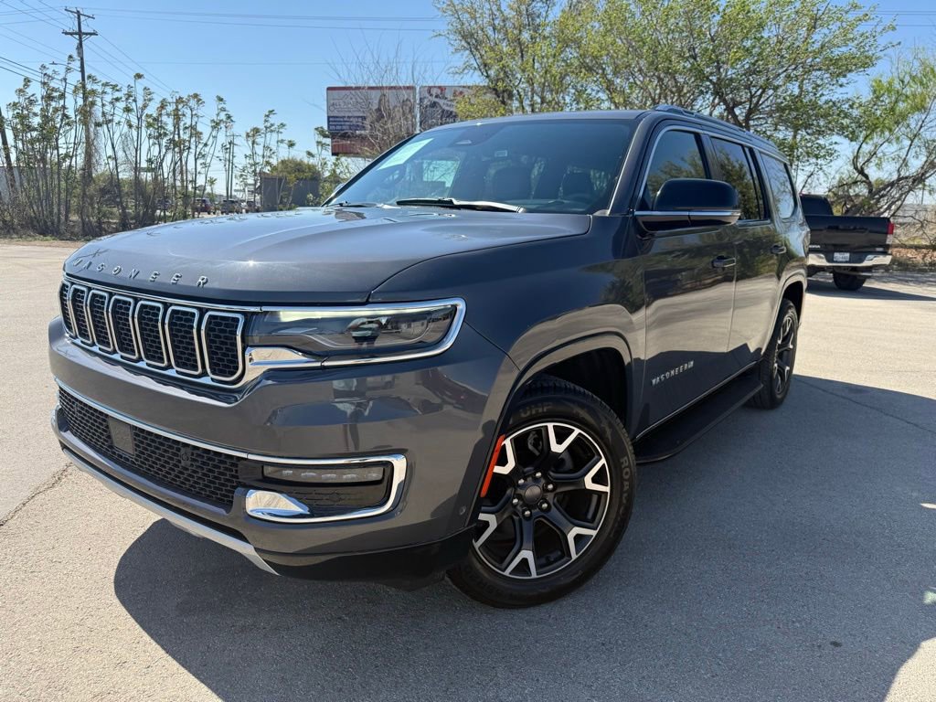 Used 2024 Jeep Wagoneer Series III image 1