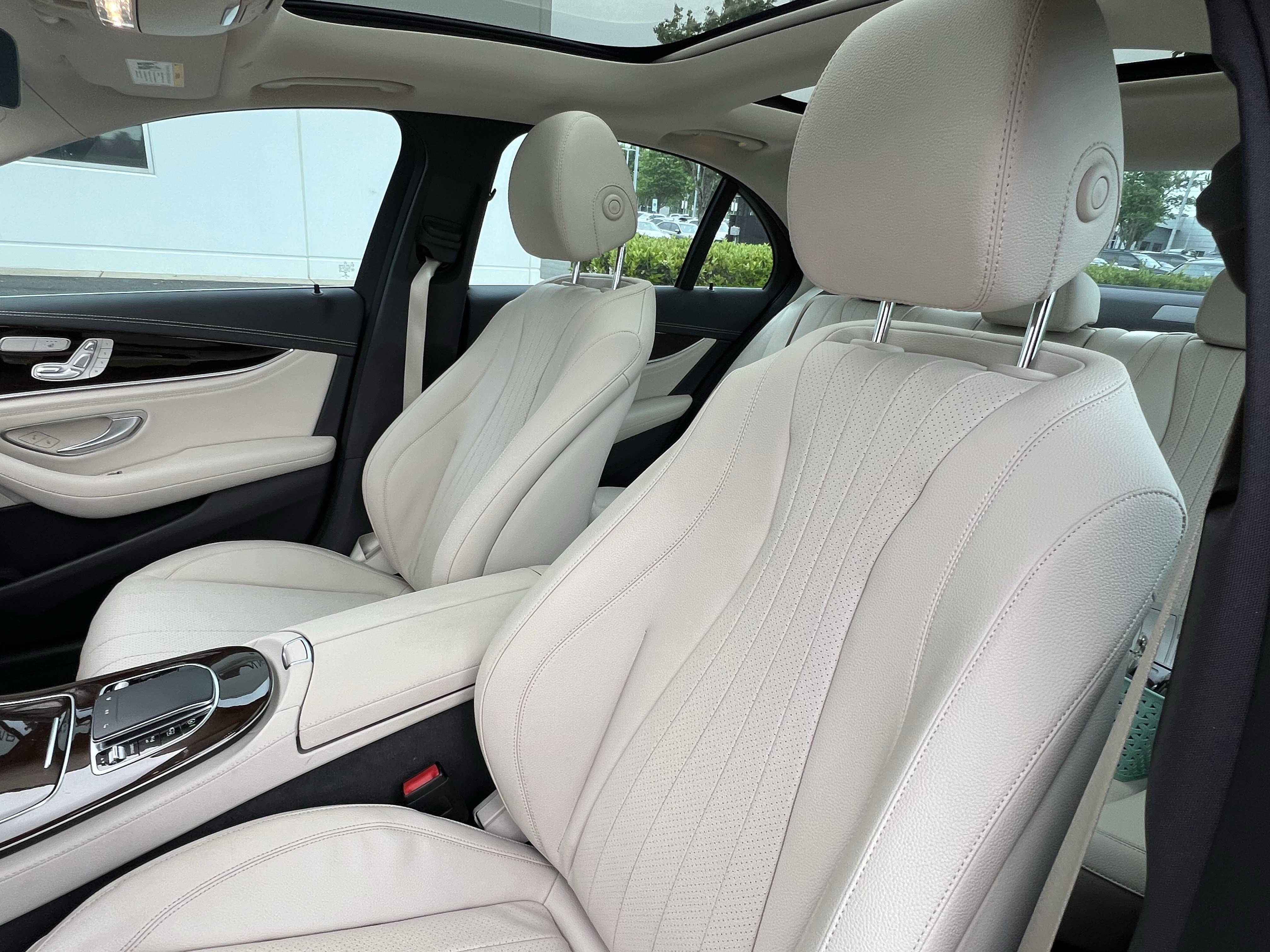 Used 2022 Mercedes-Benz E 450 4MATIC Sedan w/ Driver Assistance Package image 16