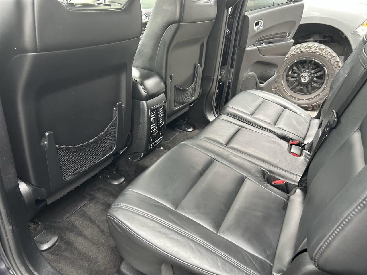 Used 2011 Dodge Durango Crew image 9
