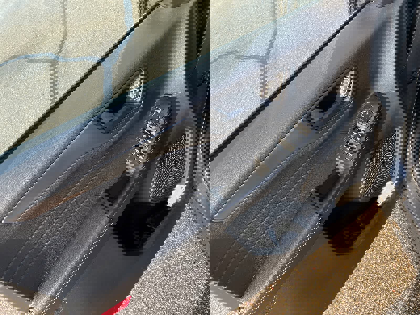 Certified 2025 Ford Escape Active w/ Cold Weather Package image 10