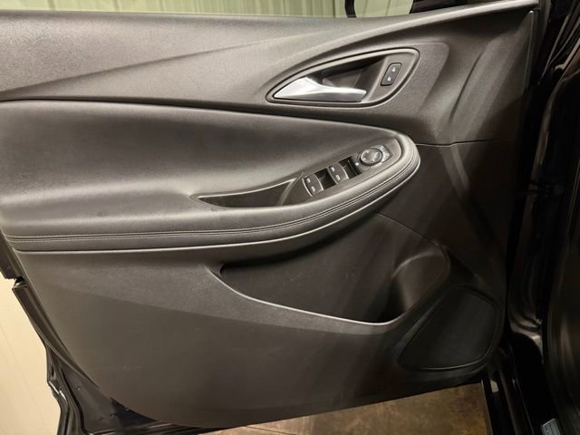 Used 2021 Buick Encore GX Select w/ Sport Touring Package image 12