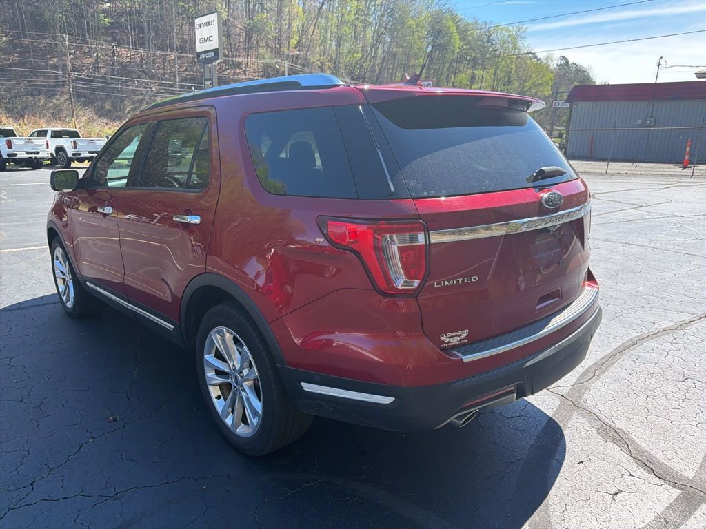 Used 2018 Ford Explorer Limited w/ Equipment Group 301A image 2
