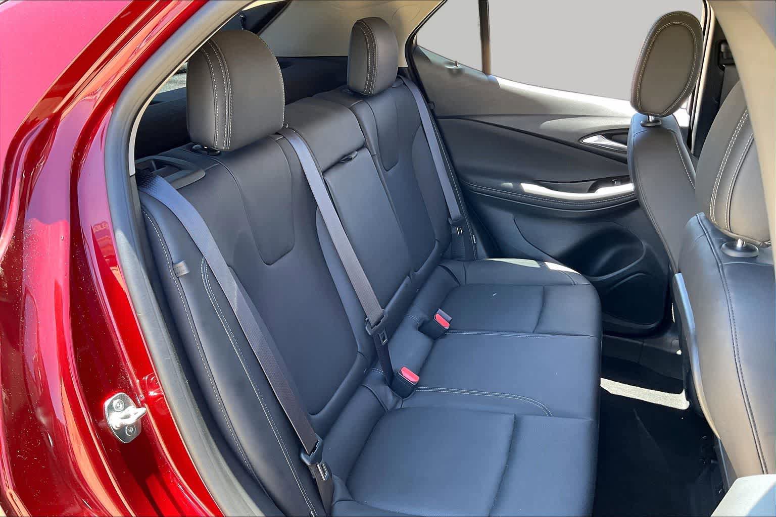 Used 2024 Buick Encore GX Sport Touring w/ Comfort Package FWD image 19