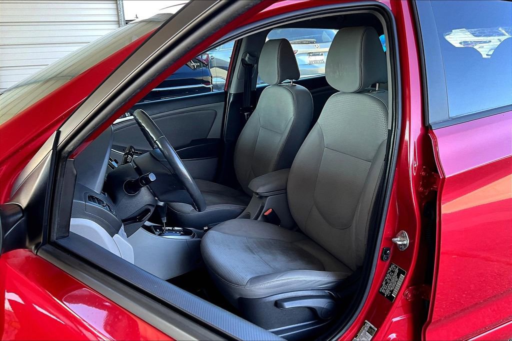 Used 2015 Hyundai Accent Sport image 30