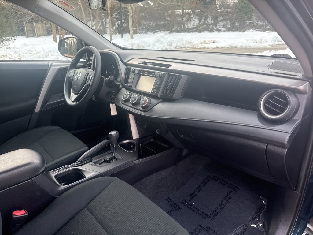 Used 2018 Toyota RAV4 LE w/ All Weather Liner Package image 30