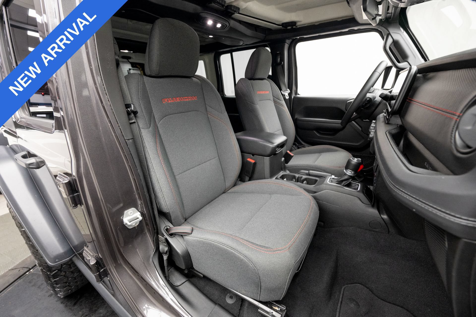 Used 2025 Jeep Wrangler Unlimited Rubicon AWD/4WD image 15