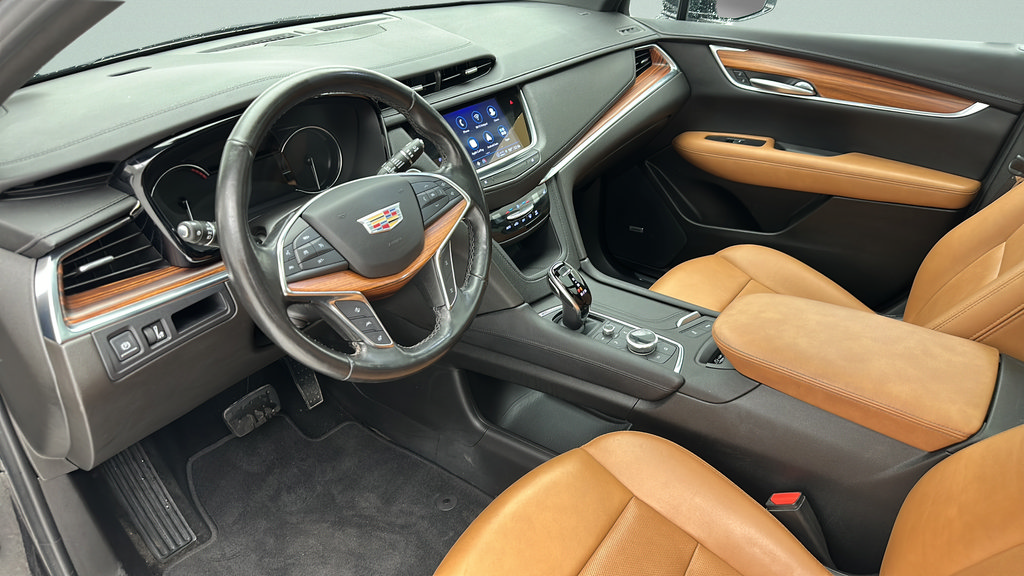 Used 2022 Cadillac XT5 Premium Luxury AWD/4WD image 12