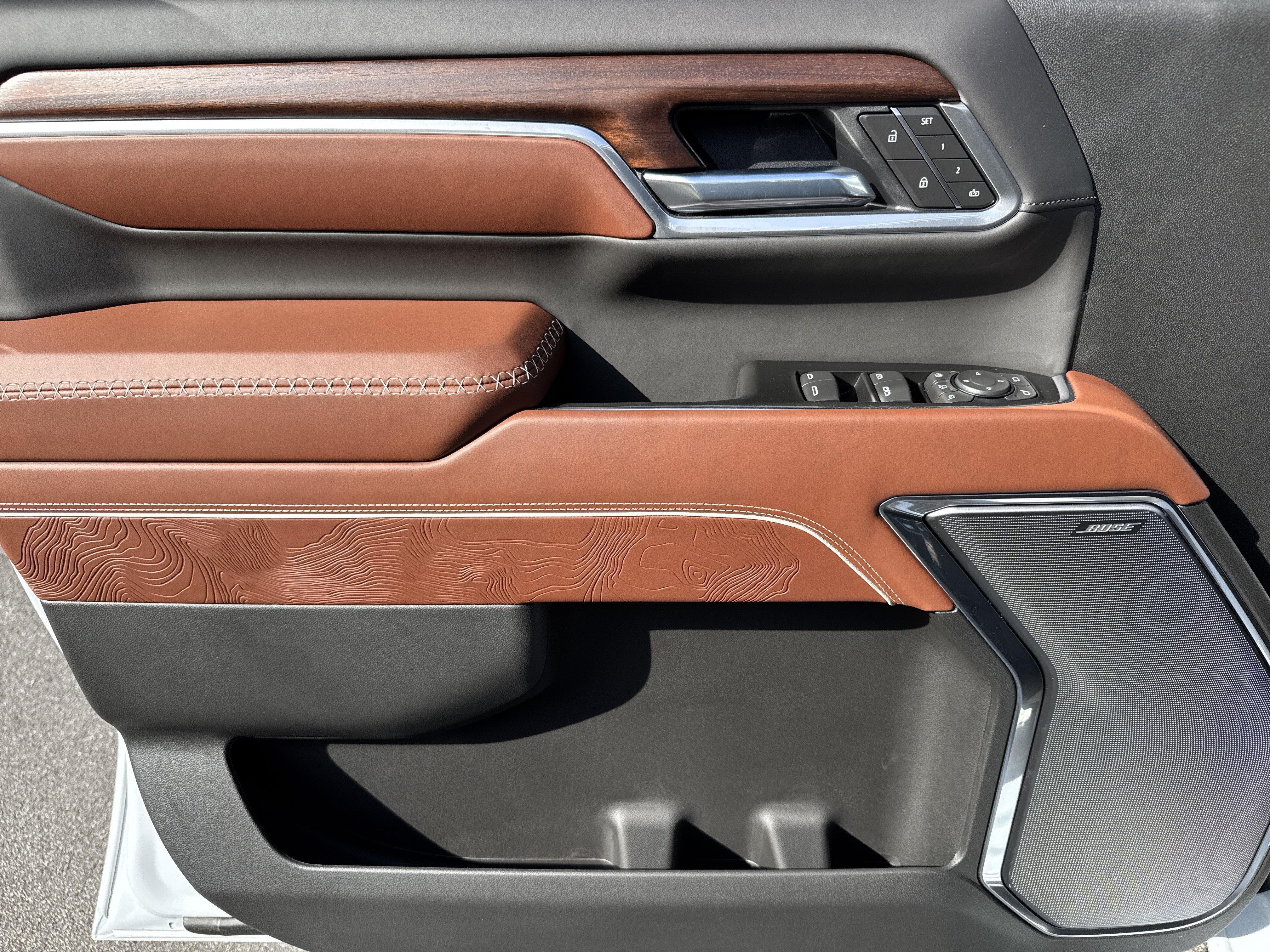 New 2026 GMC Sierra 2500 Denali Ultimate AWD/4WD image 13