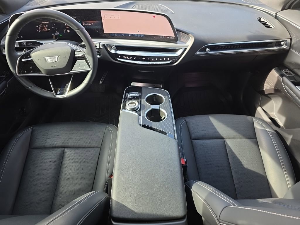 Certified 2024 Cadillac Lyriq Sport image 18