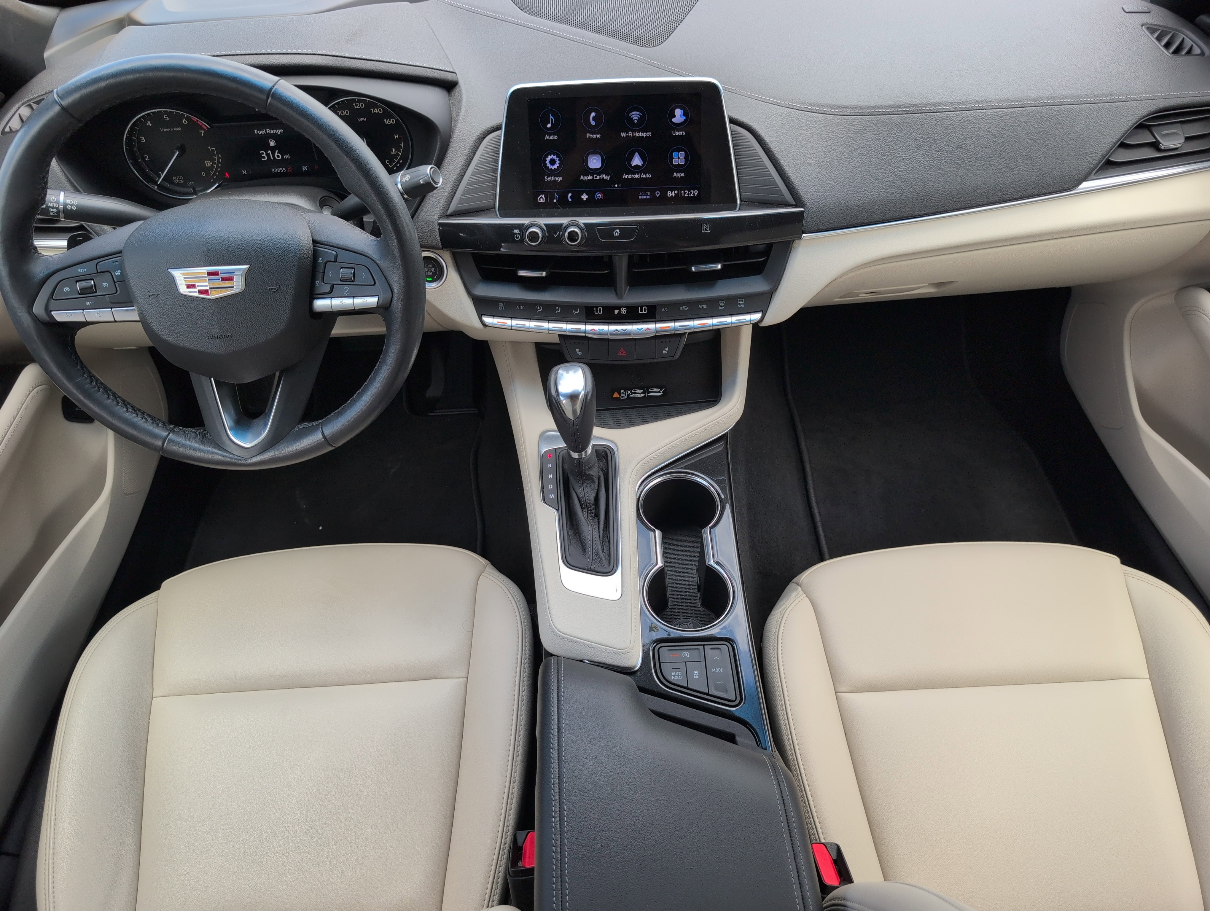 Used 2020 Cadillac XT4 Premium Luxury FWD image 28