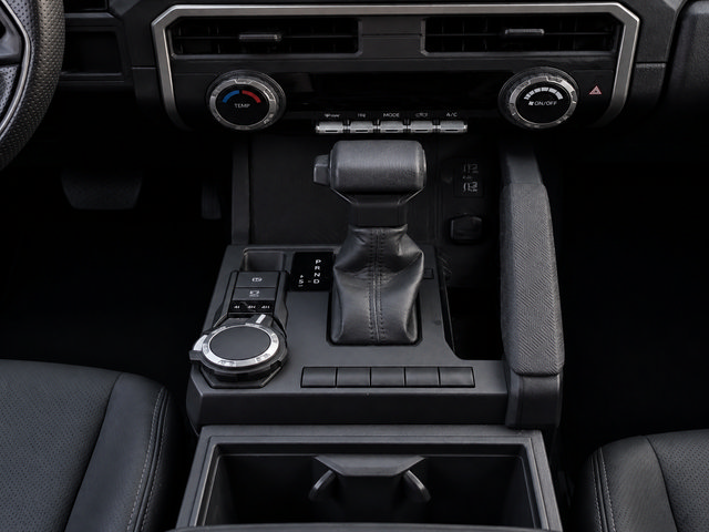 Used 2024 Toyota Tacoma SR AWD/4WD image 10