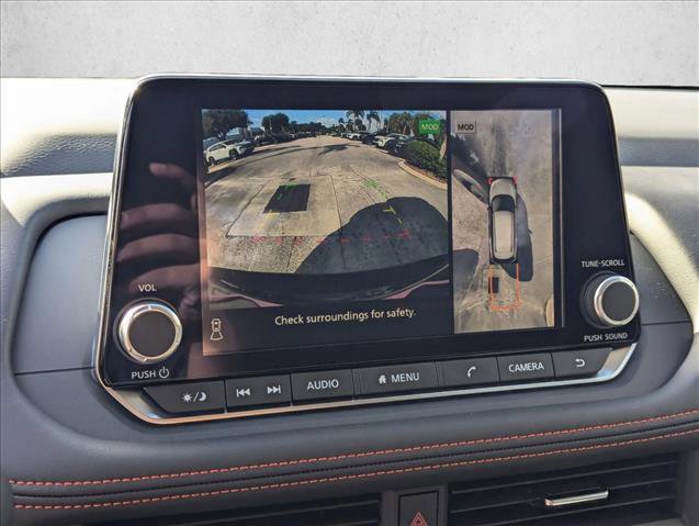 Used 2025 Nissan Rogue SV w/ Rock Creek Premium Package image 12