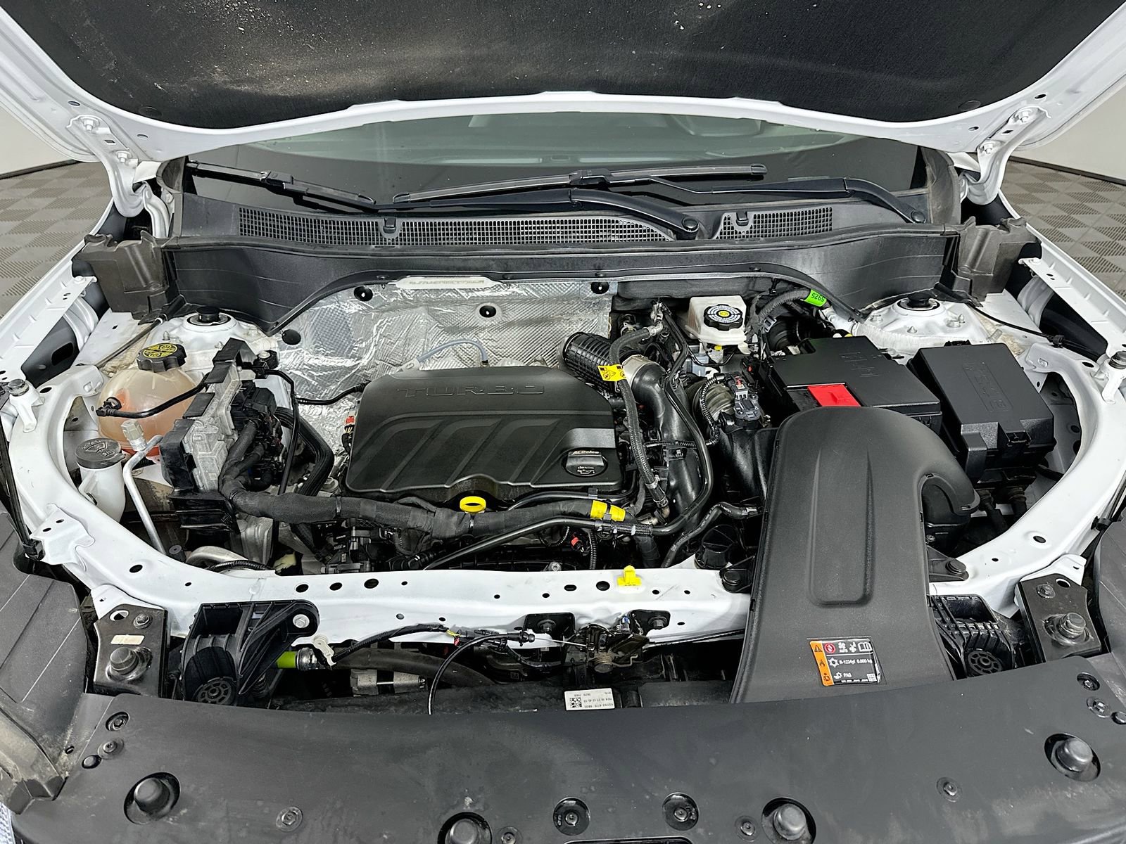 Used 2025 Chevrolet Trax LT image 28