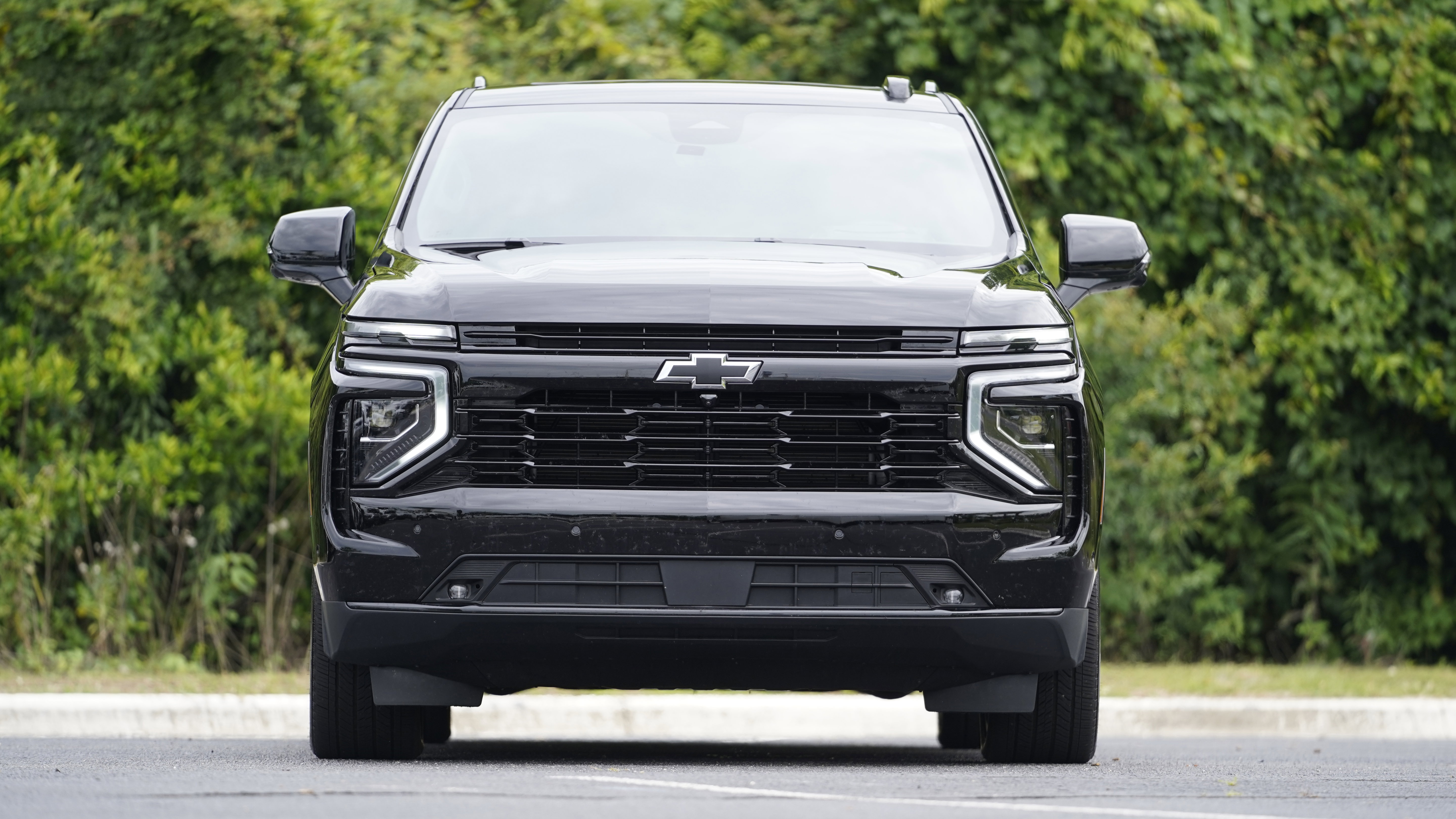 Used 2025 Chevrolet Suburban RST AWD/4WD image 17