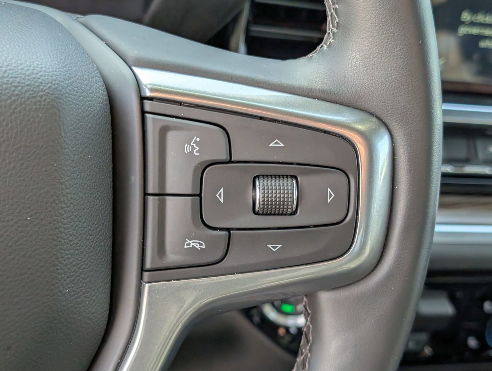 New 2025 Chevrolet Silverado 1500 LT image 24