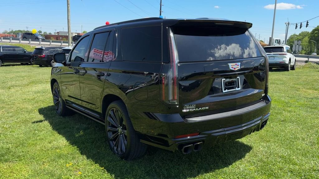 Used 2025 Cadillac Escalade V w/ LPO, Floor Liner Package AWD/4WD image 5