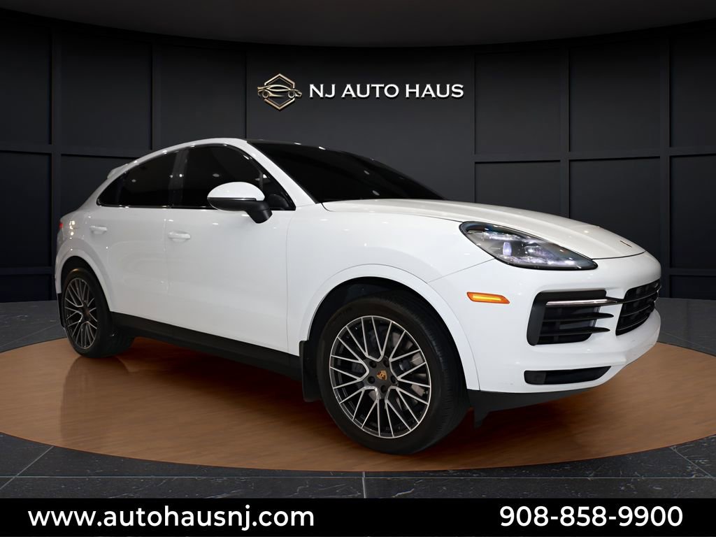 Used 2021 Porsche Cayenne S w/ Premium Package Plus image 1