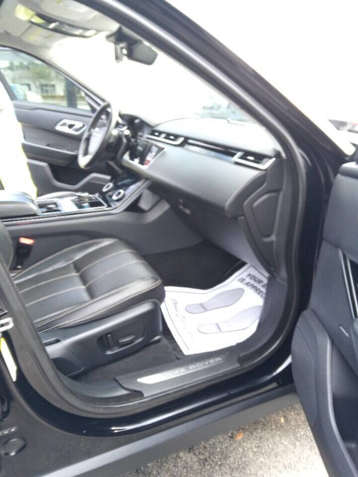 Used 2018 Land Rover Range Rover Velar S AWD/4WD image 26
