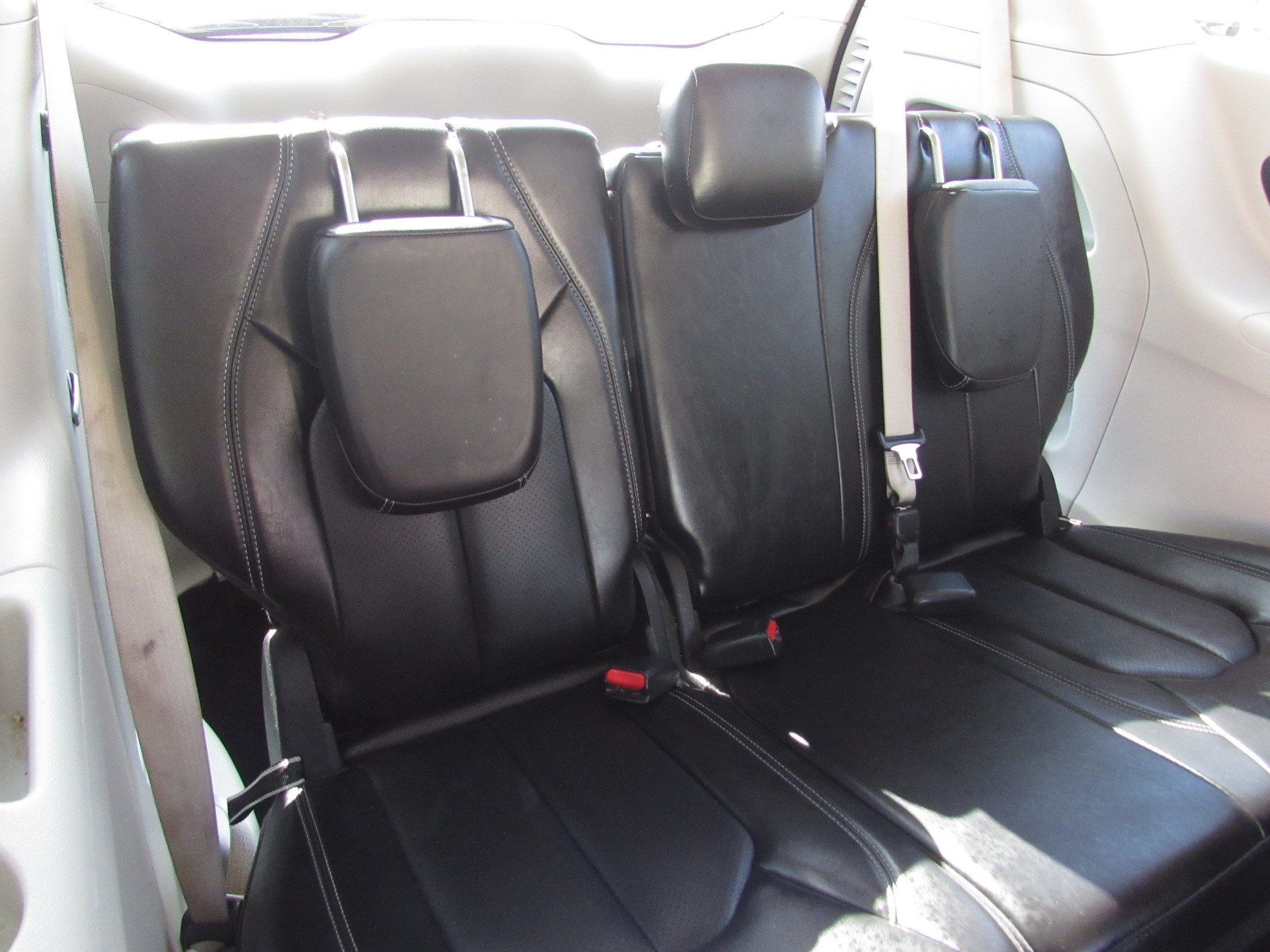 Used 2024 Chrysler Pacifica Touring-L image 12
