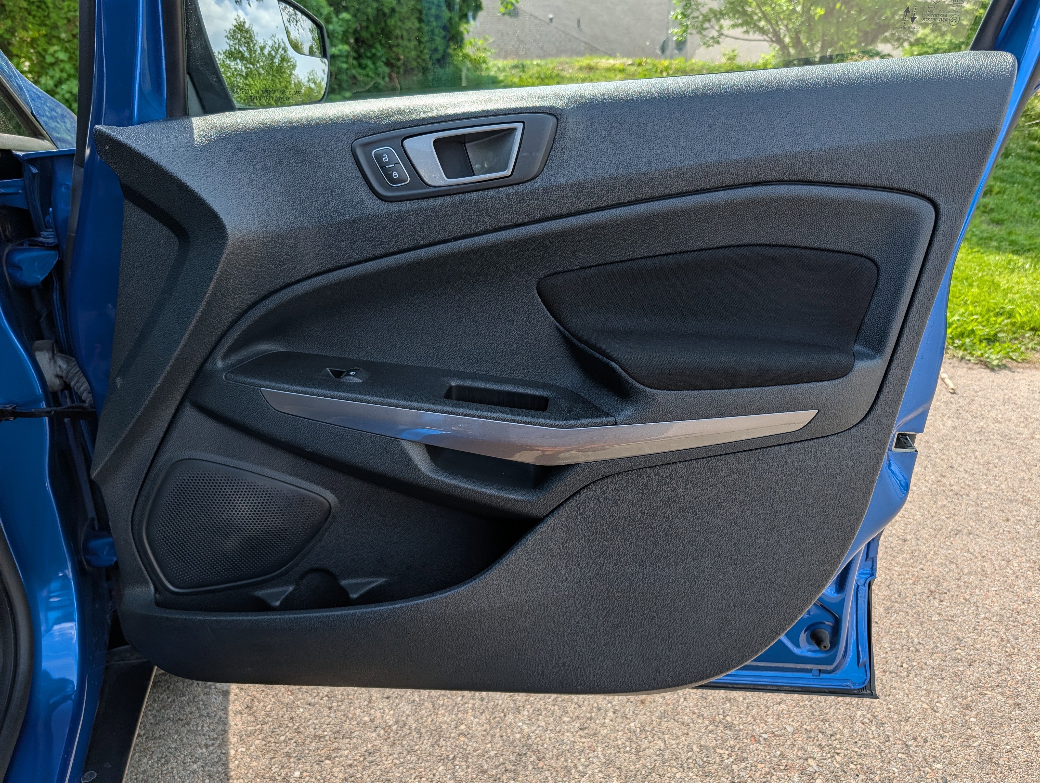 Used 2021 Ford EcoSport SE FWD image 32