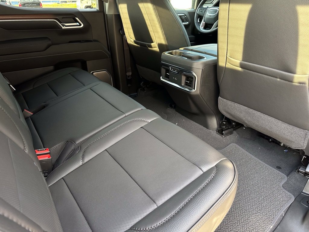 New 2026 GMC Sierra 1500 Denali AWD/4WD image 11