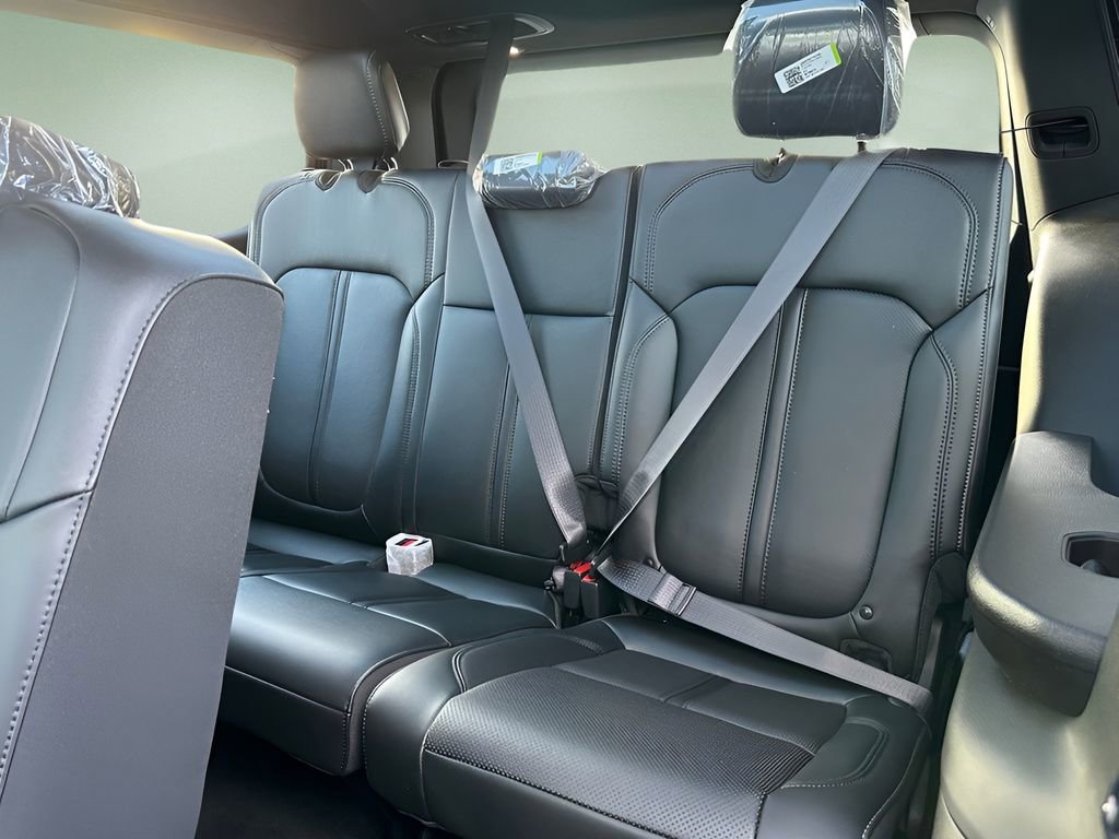 New 2024 Jeep Wagoneer 4WD w/ Premium Group I image 18