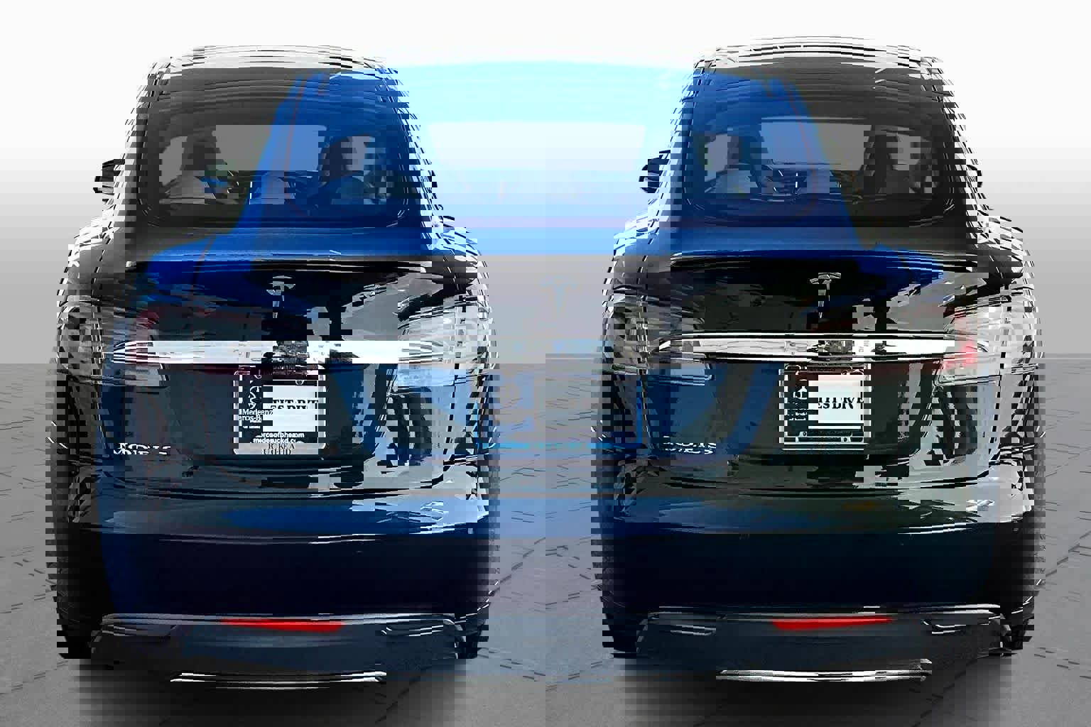 Used 2013 Tesla Model S Performance image 4