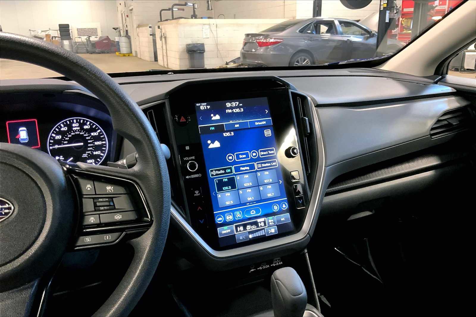 Certified 2025 Subaru Crosstrek 2.0i Premium image 8