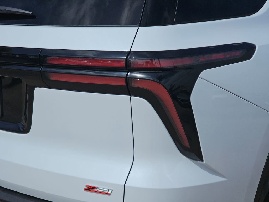 New 2026 Chevrolet Traverse Z71 w/ Enhanced Driving Package AWD/4WD image 41