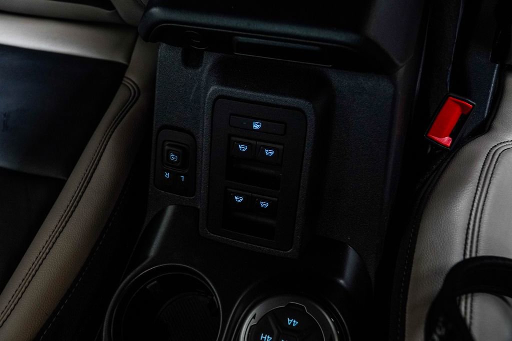 Used 2022 Ford Bronco Wildtrak AWD/4WD image 18