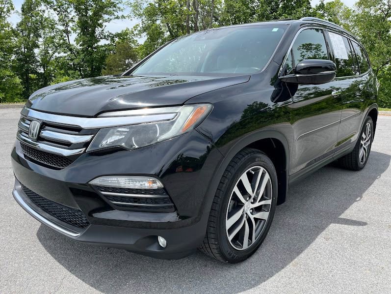 Used 2017 Honda Pilot Touring image 32