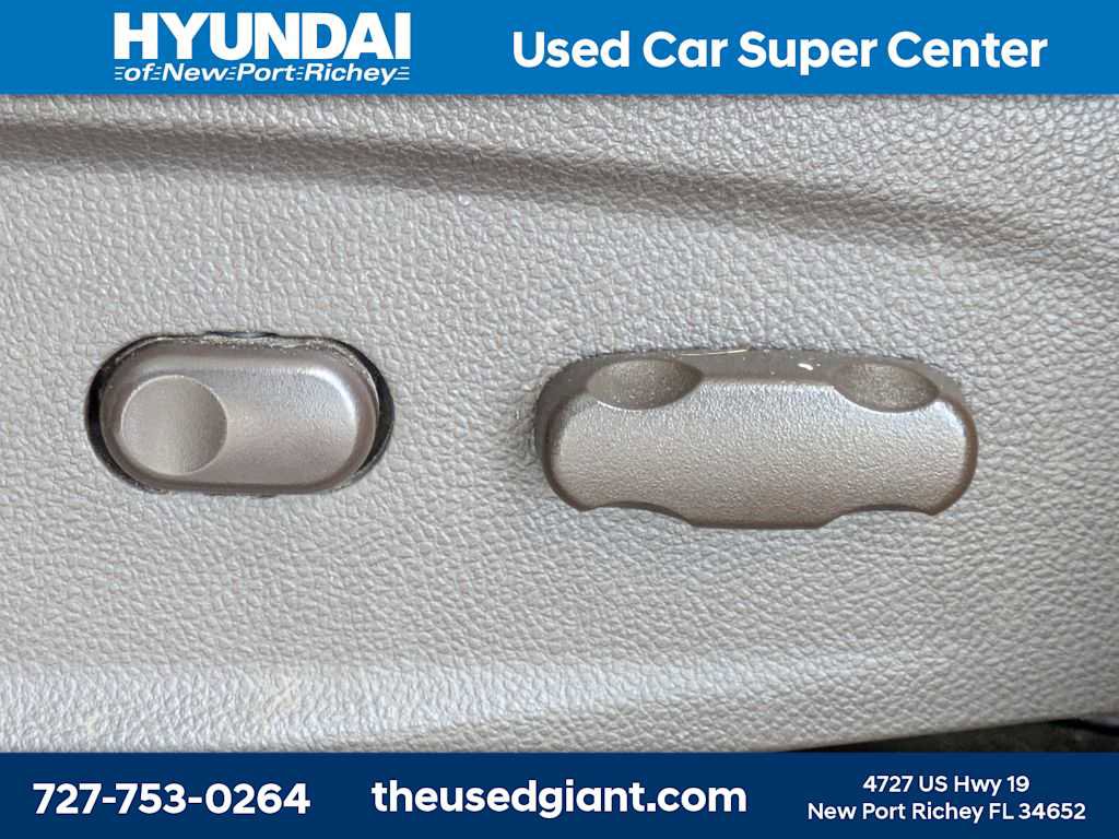 Used 2015 Buick Encore Leather image 20