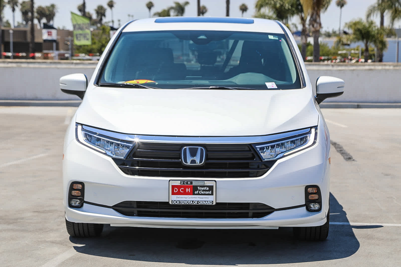Used 2024 Honda Odyssey Touring image 3