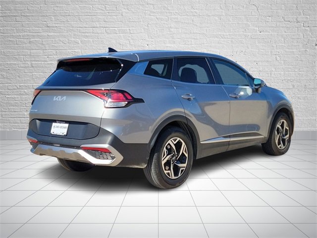 Used 2024 Kia Sportage LX image 4