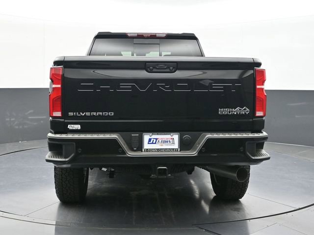 New 2026 Chevrolet Silverado 2500 High Country w/ High Country Premium Package AWD/4WD image 12