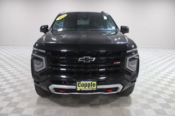 Certified 2025 Chevrolet Suburban Z71 image 5