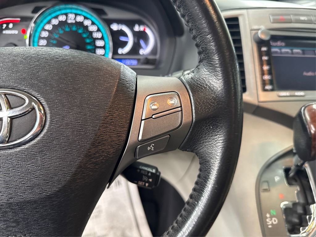 Used 2012 Toyota Venza Limited AWD/4WD image 29