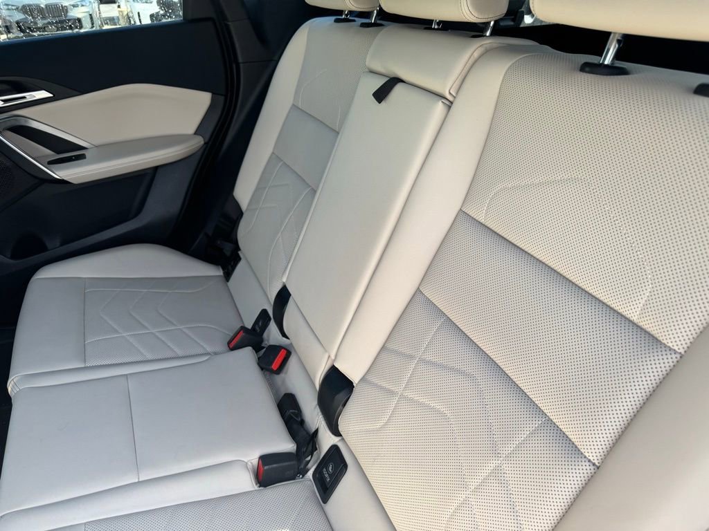 Certified 2024 BMW X1 M35i w/ Premium Package AWD/4WD image 10