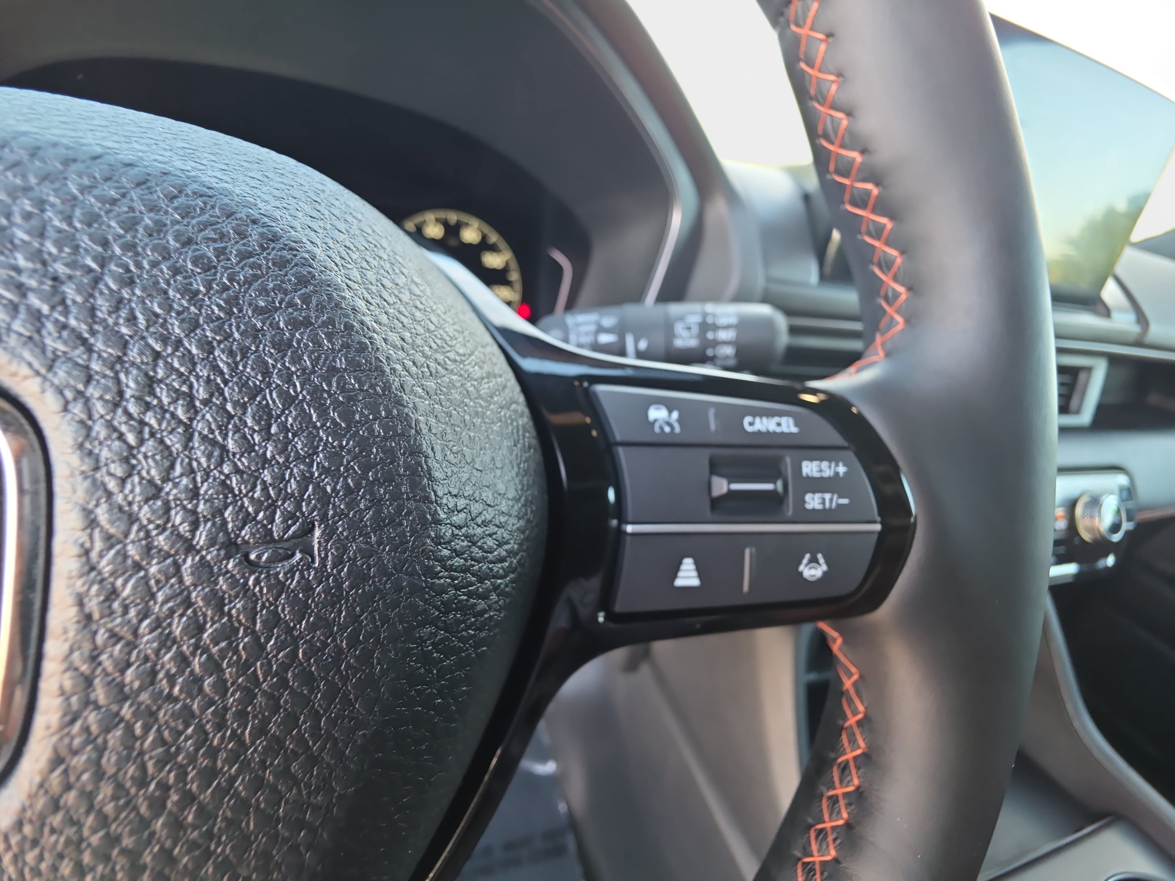Used 2023 Honda Pilot TrailSport image 20