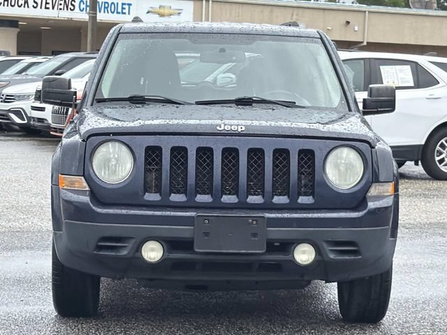 Used 2014 Jeep Patriot Latitude FWD video 2