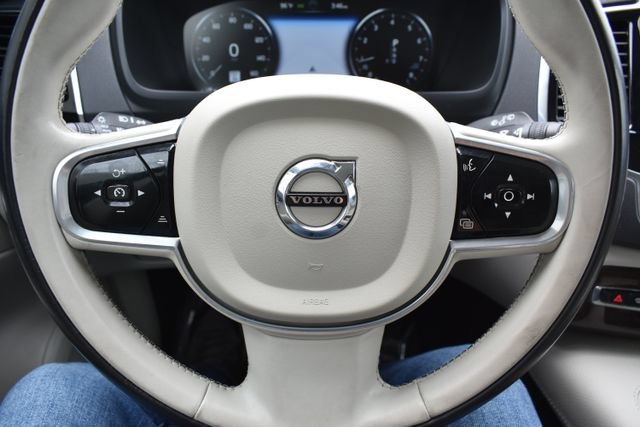 Used 2017 Volvo XC90 T6 Momentum w/ Convenience Package AWD/4WD image 22