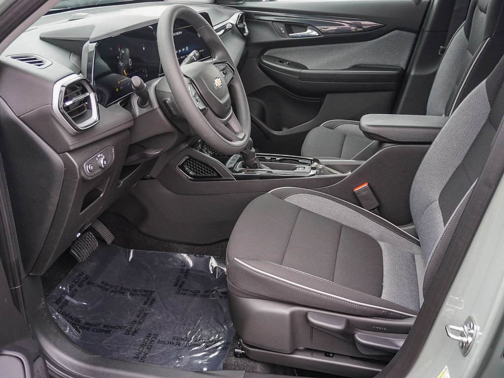New 2026 Chevrolet TrailBlazer LS w/ LS Confidence Package FWD image 17