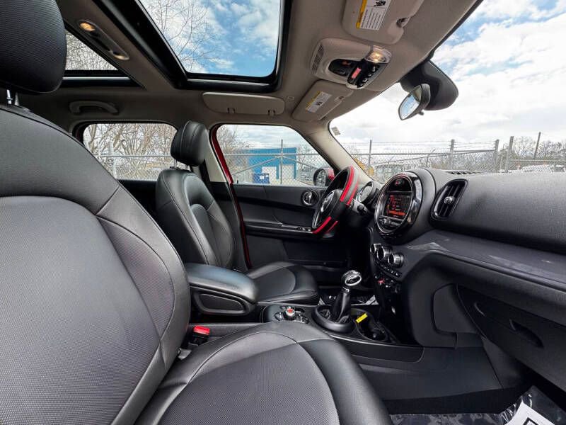 Used 2019 MINI Cooper Countryman image 14